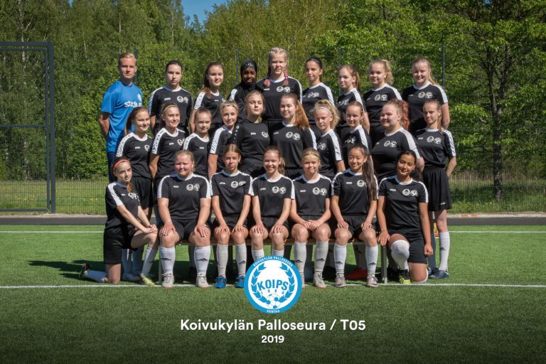 Koipsin -05 tyttöjen joukkue