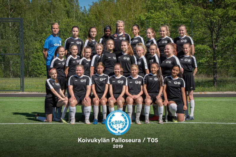 Koipsin -05 tyttöjen joukkue